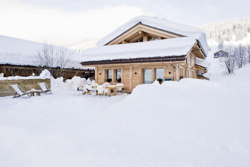 Chalet Inarpa - Appartements Et Suites La Clusaz Exteriör bild